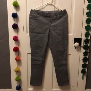 Grey jeggings